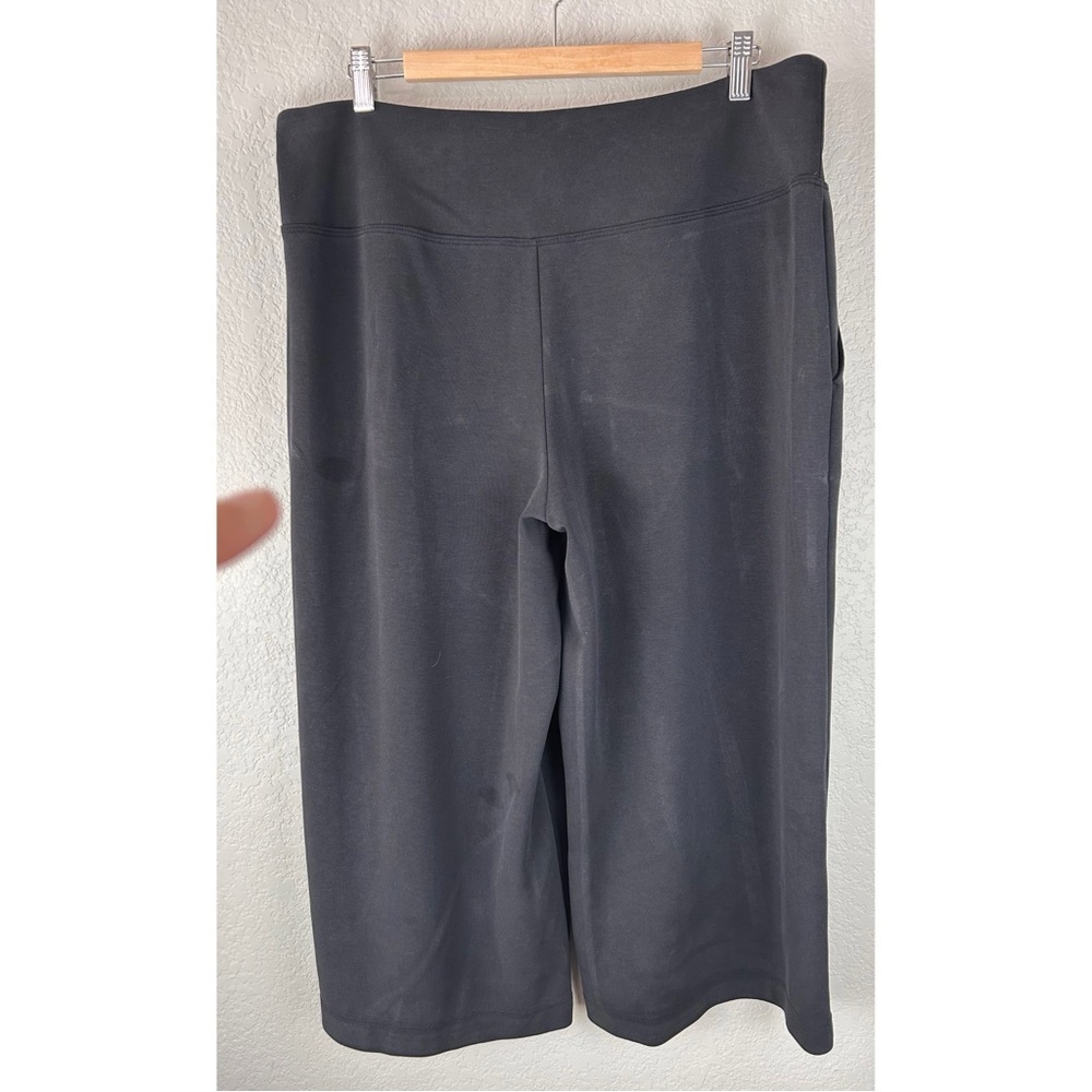 Athleta Black Wide Leg Cropped Pants, size XL - Picture 4 of 8